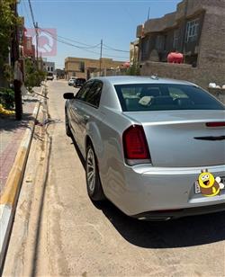 كرايسلر 300